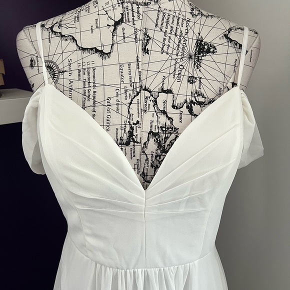 Fashion Nova Spaghetti Strap Wedding Gown NWT - Picture 2 of 14